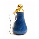 Klíčenka dřevěná bez gumy (modrá) - zlatý úchyt