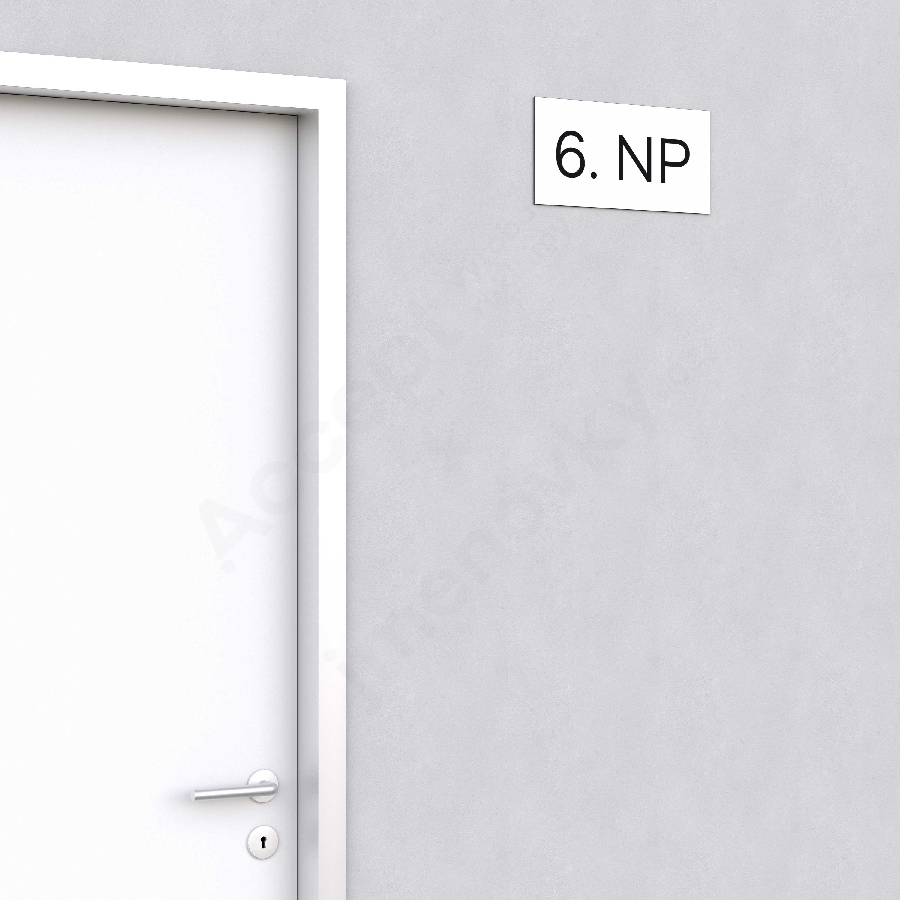 Označení podlaží "6. NP" - bílá tabulka - černý popis - náhled