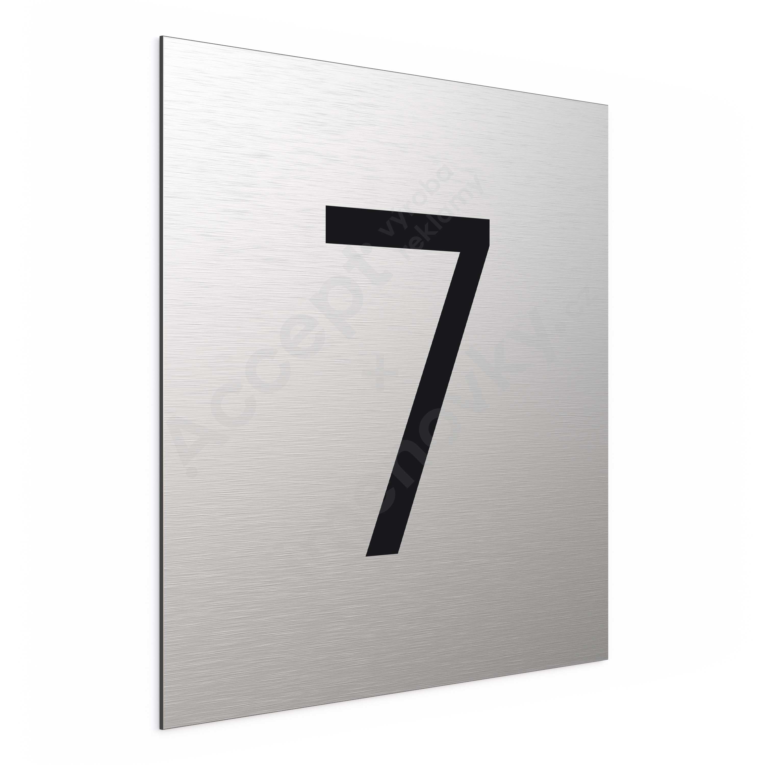 Označení podlaží - číslo "7" - stříbrná tabulka - černý popis