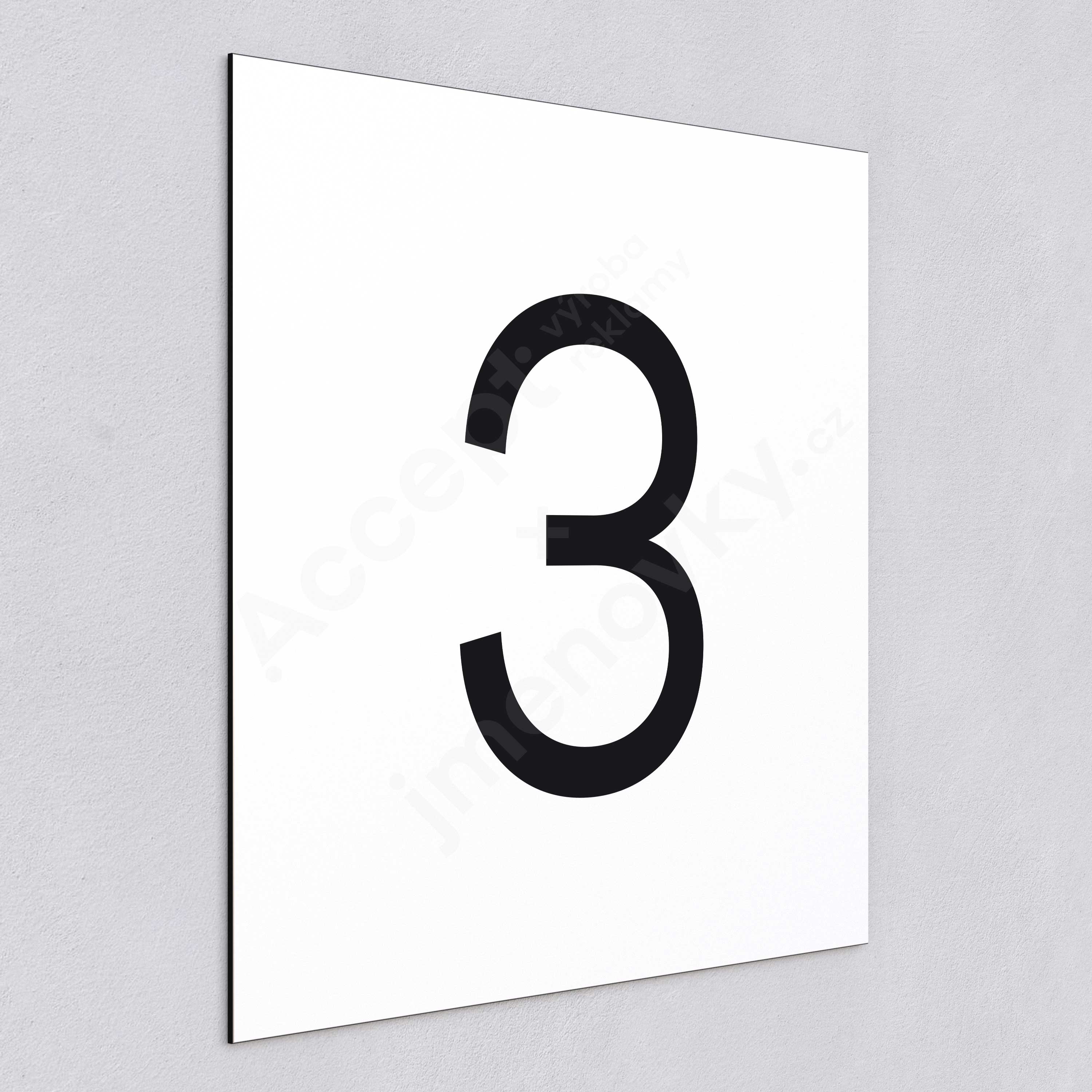 Označení podlaží - číslo "3" - bílá tabulka - černý popis