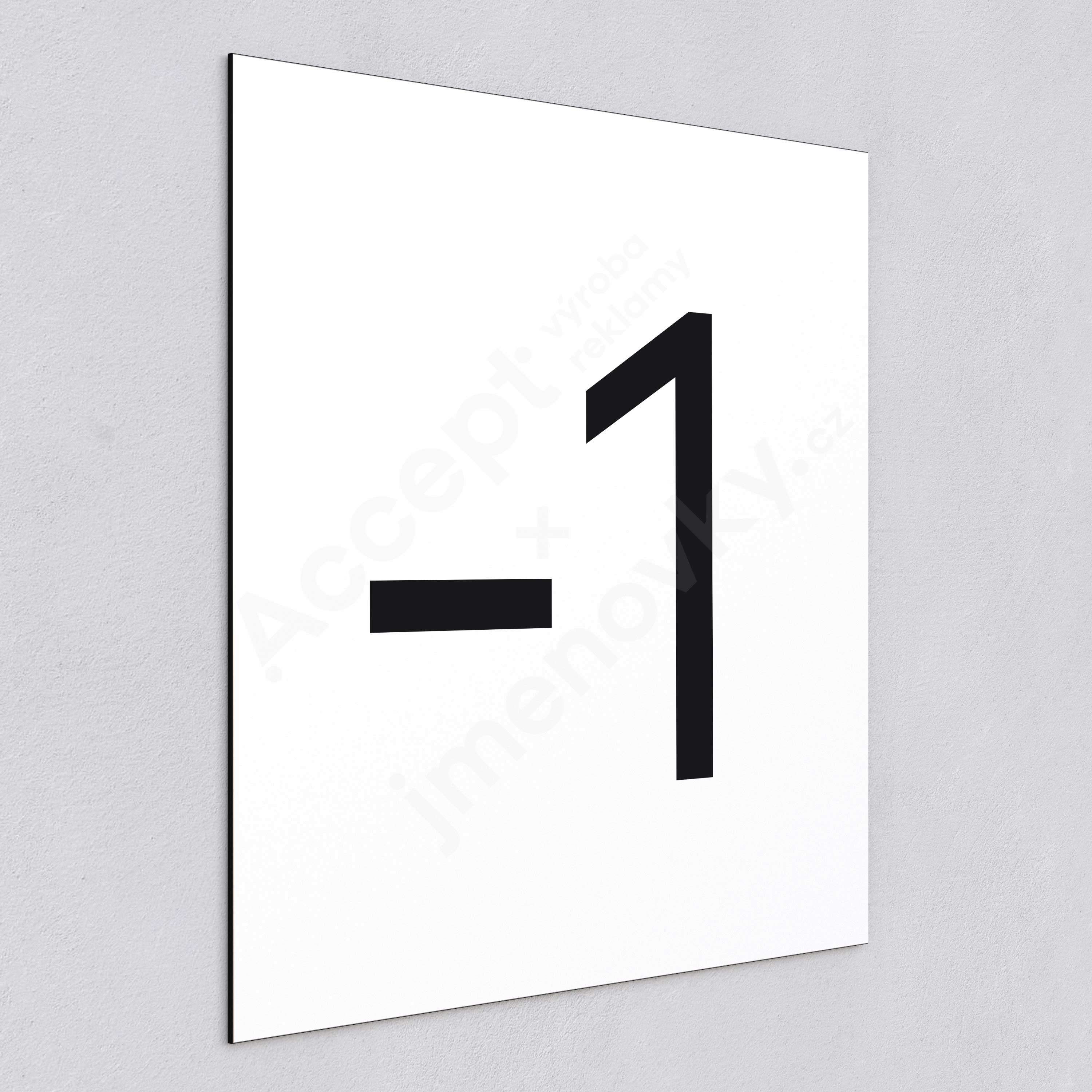 Označení podlaží - číslo "-1" - bílá tabulka - černý popis