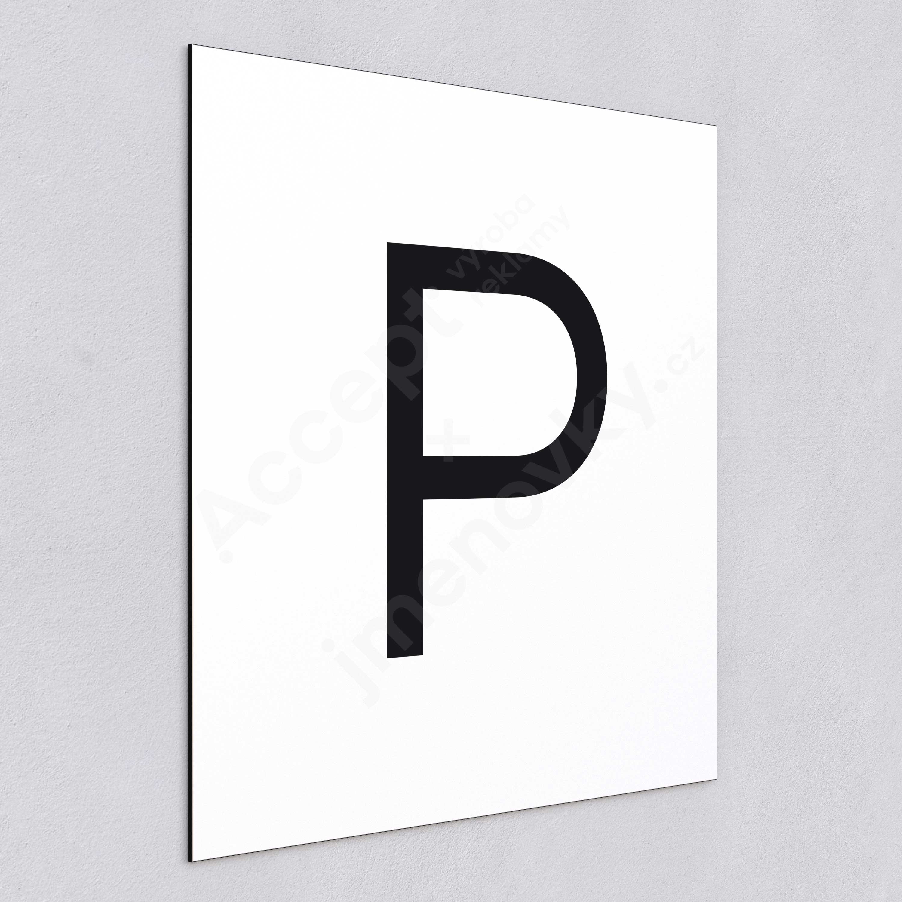 Označení podlaží - písmeno "P" - bílá tabulka - černý popis