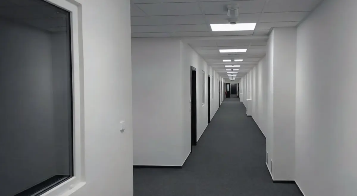 Chodba bez značení
