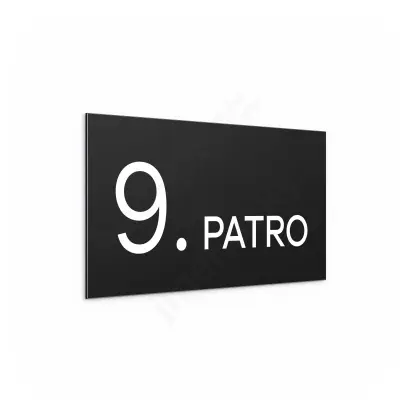 Označení podlaží "9. PATRO" - černá tabulka - bílý popis