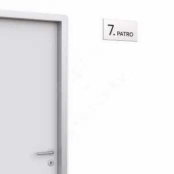 Označení podlaží "7. PATRO" - stříbrná tabulka - černý popis - náhled