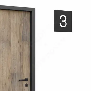 Označení podlaží - číslo "3" - černá tabulka - bílý popis - náhled