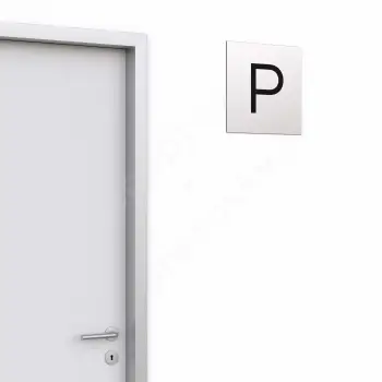 Označení podlaží - písmeno "P" - stříbrná tabulka - černý popis - náhled